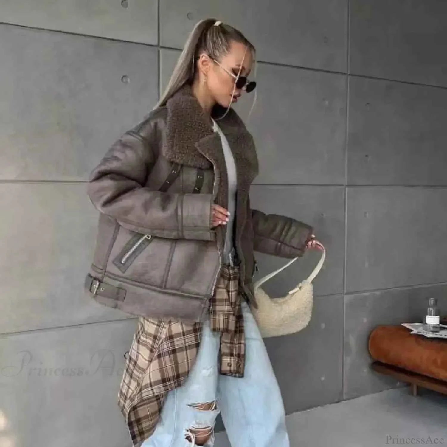 Lässiger Mantel mit Falschen Fellkragen und Langarm