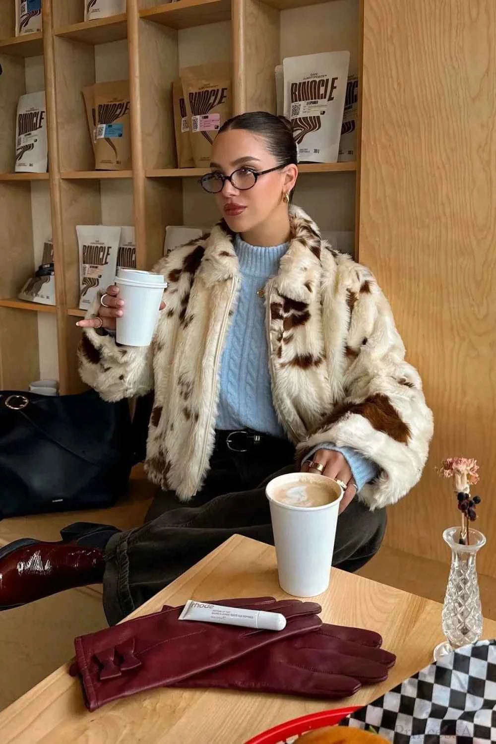 Lederoptik Mantel mit Leopardenmuster für maximalen Komfort und Stil