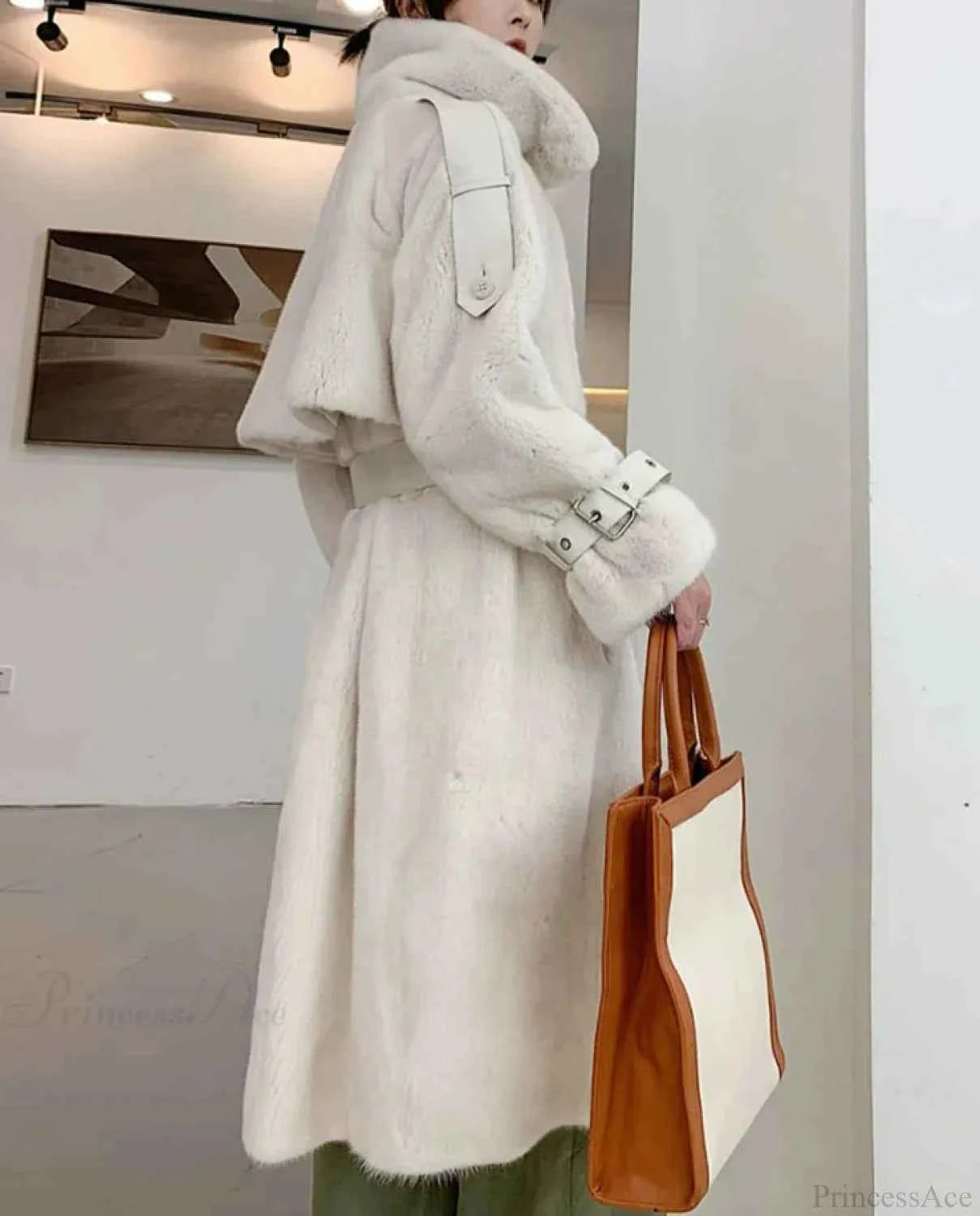 Eleganter Kunstmink-Fell dicker Wintermantel für gemütliche Wärme