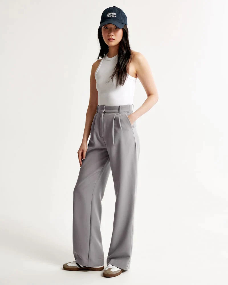 Femke | Stilvolle und figurbetonte Damenhose für einen eleganten Look