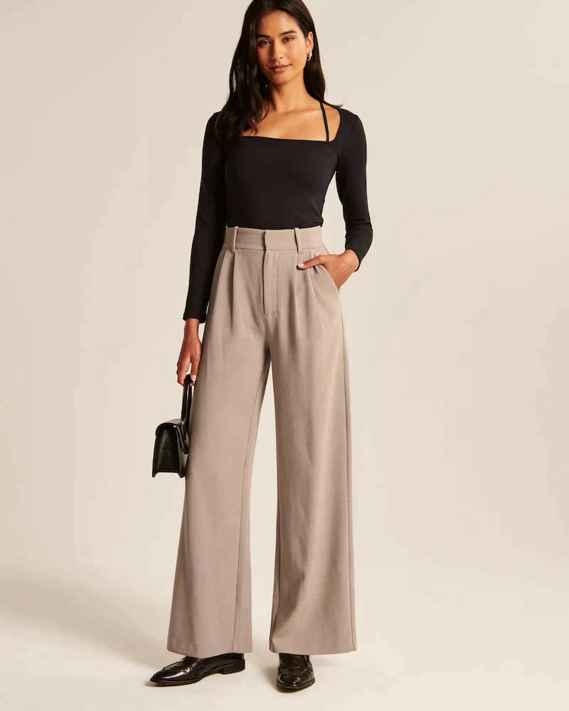 Femke | Stilvolle und figurbetonte Damenhose für einen eleganten Look