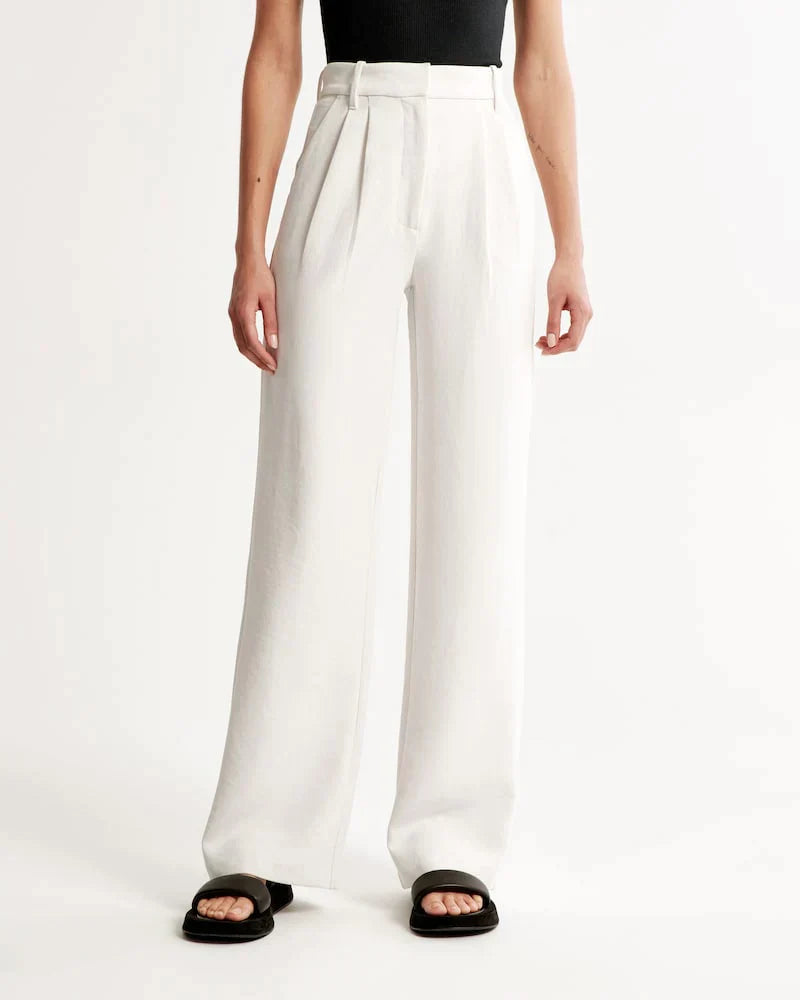 Femke | Stilvolle und figurbetonte Damenhose für einen eleganten Look