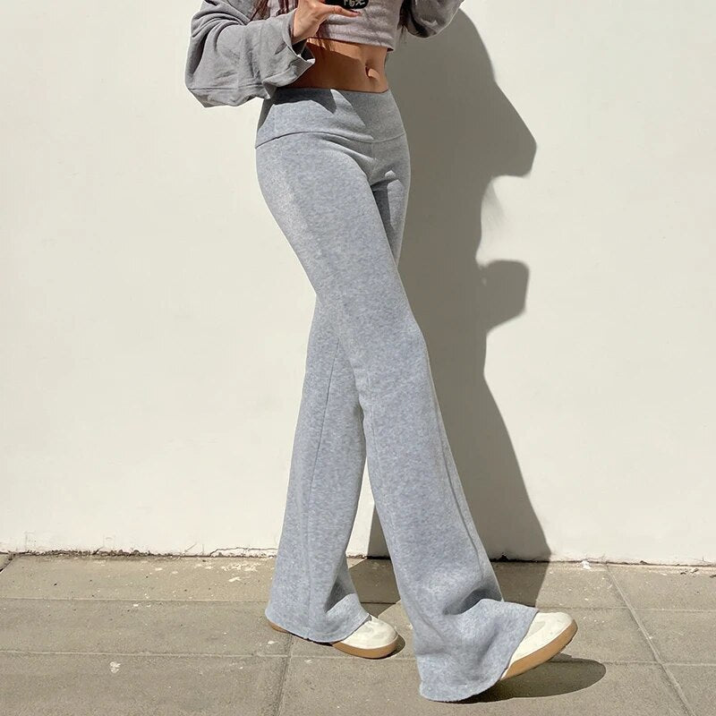 Fenna | Legere Bundfalte von Taille bis Bein für einen bequemen und stilvollen Look