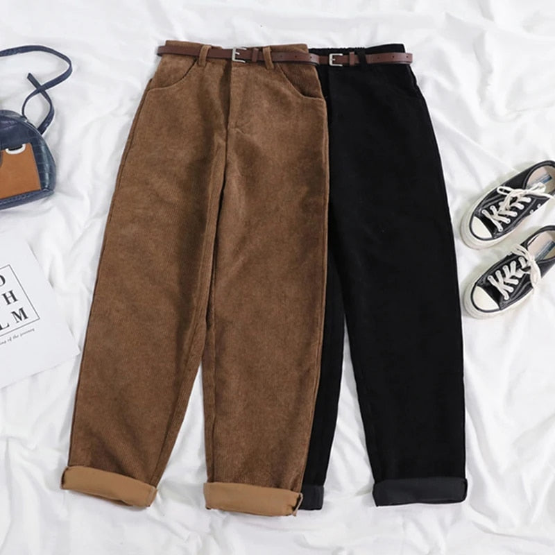 Hilda | Stilvolle Damen-Kordhose für einen bequemen und trendigen Look