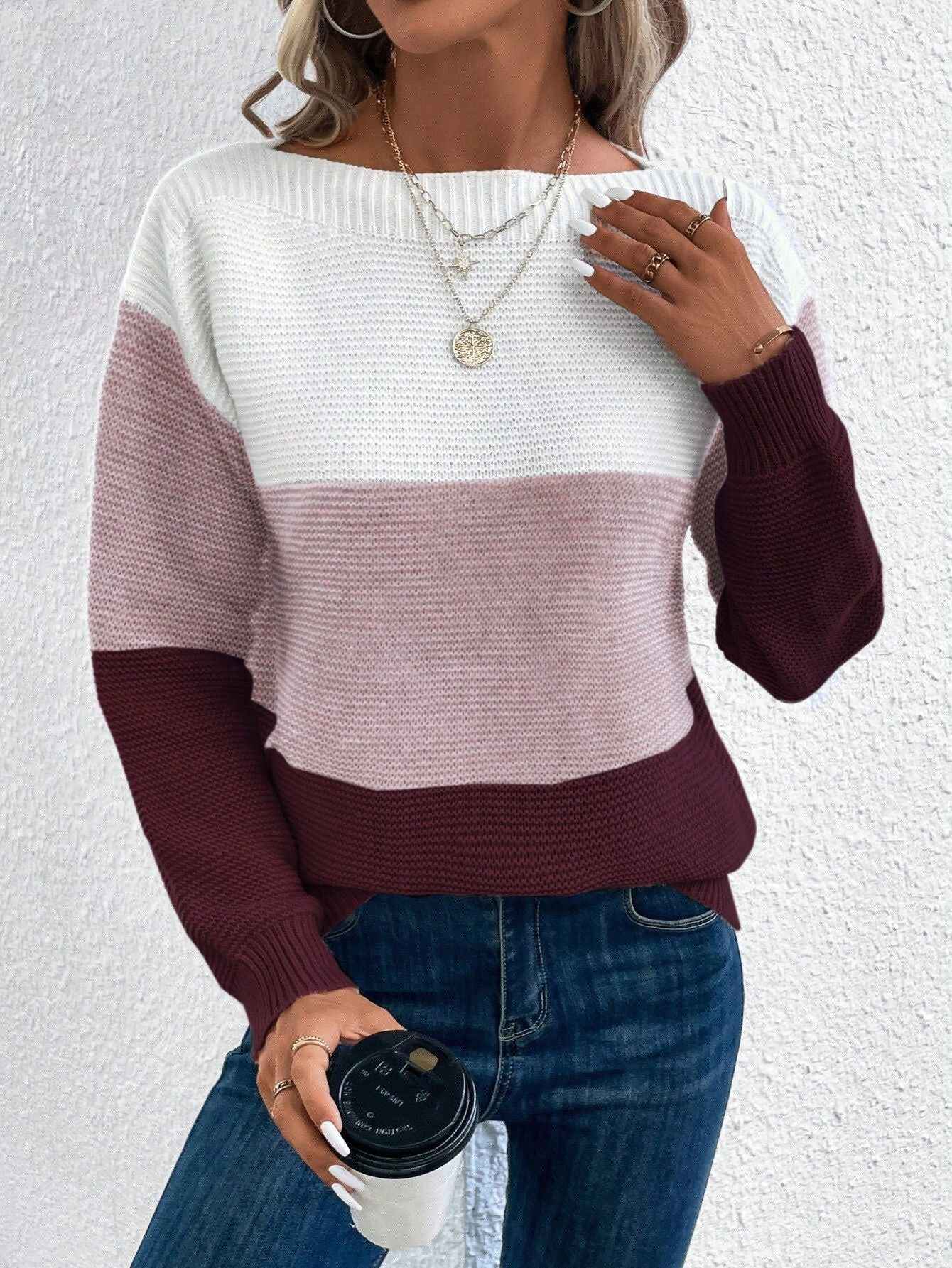 Stilvoller dreifarbiger Damen-Strickpullover für jeden Anlass
