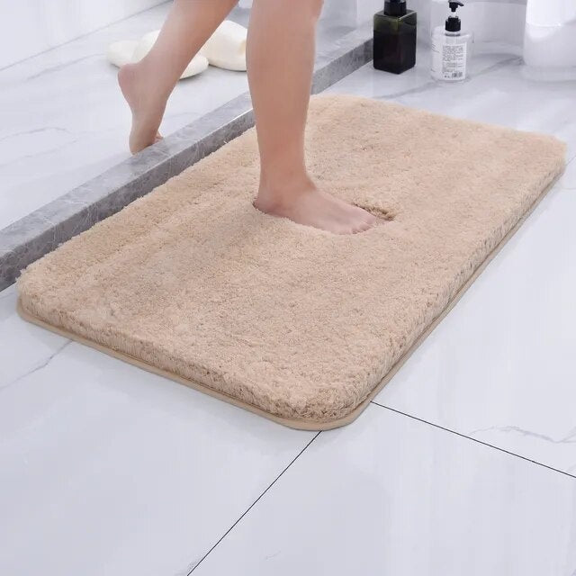 Plush microfiber bath mat - Soft, absorbent & non-slip