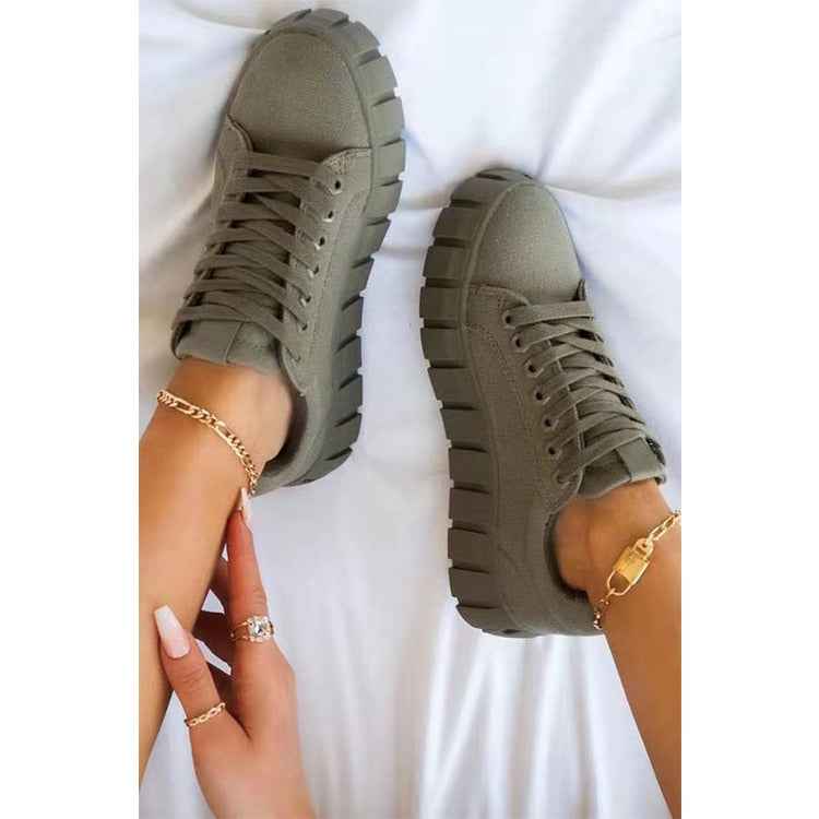 Schicke einfarbige Damensneaker für den Alltag