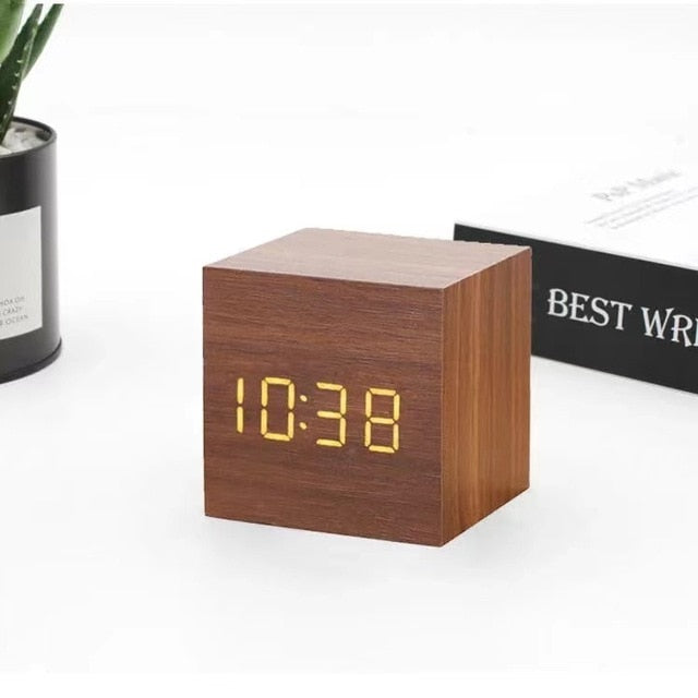 LumiClock Digitaler LED-Wecker