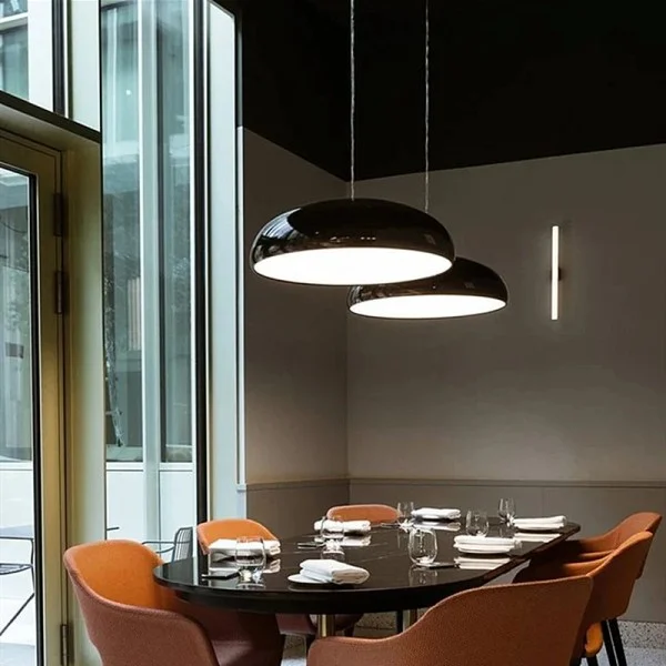 Aufhängung Pangen - Modernes minimalistisches Design mit verstellbarer Beleuchtung für eine perfekte Atmosphäre