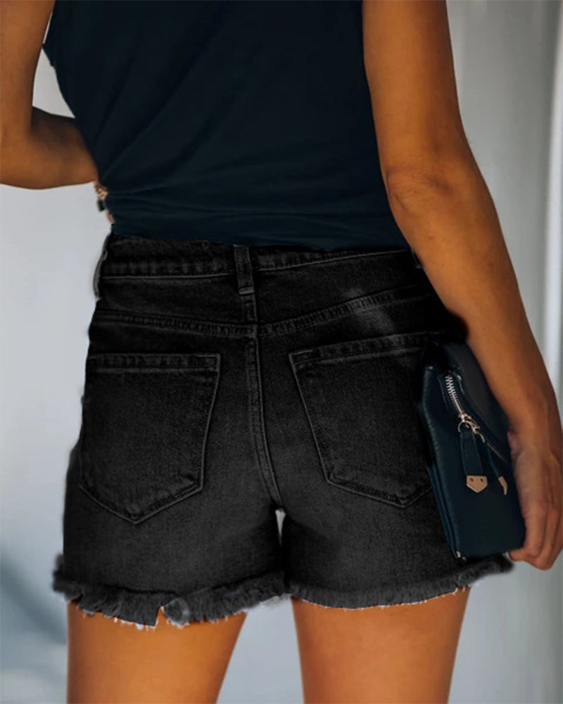 Kurze, zerrissene Jeans in mittlerer Taille für einen lässigen und trendigen Stil