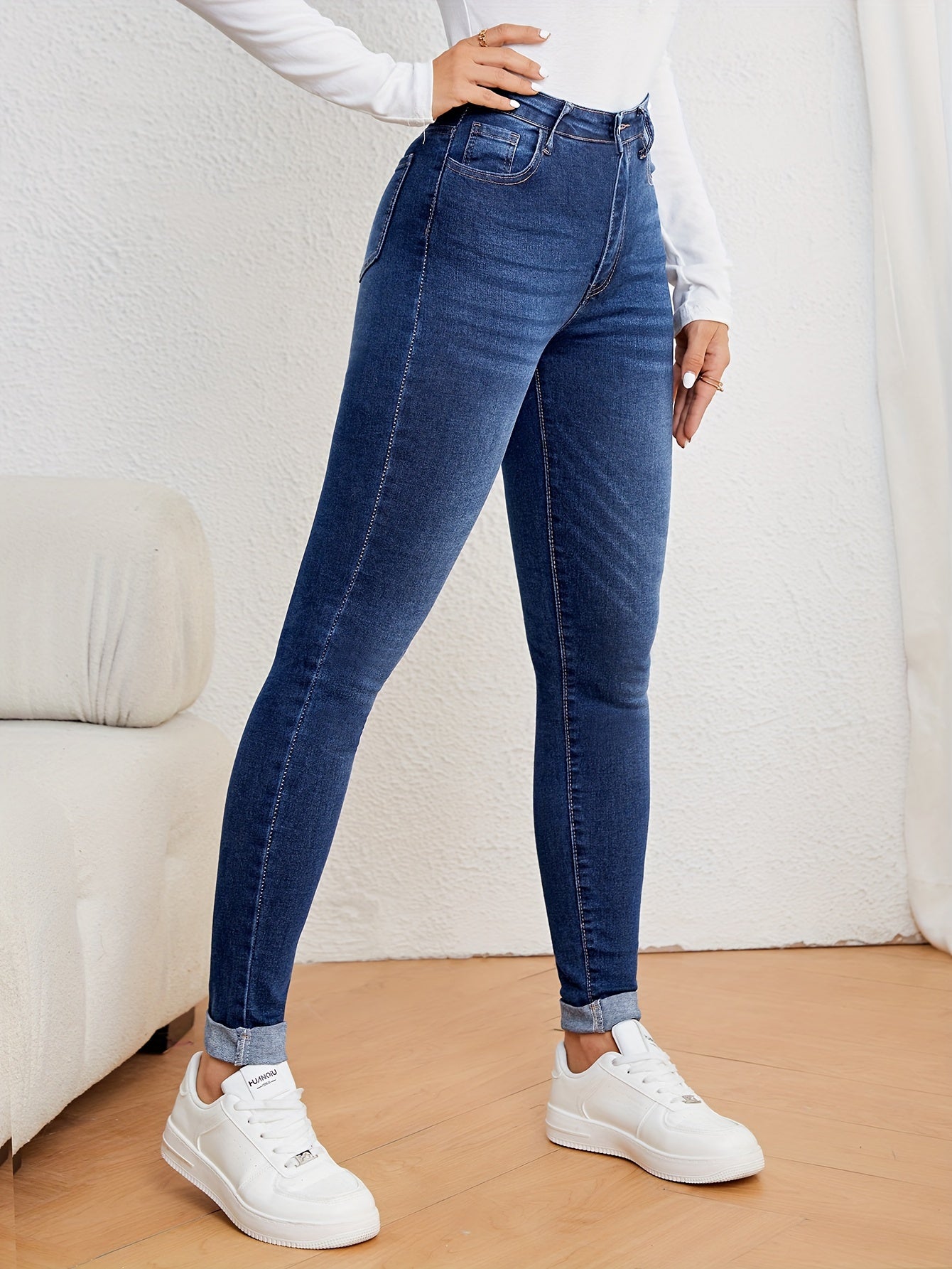 Mila | Elegante Damen-Slim-Fit-Jeans mit hohem Taillen für eine schmeichelhafte Silhouette