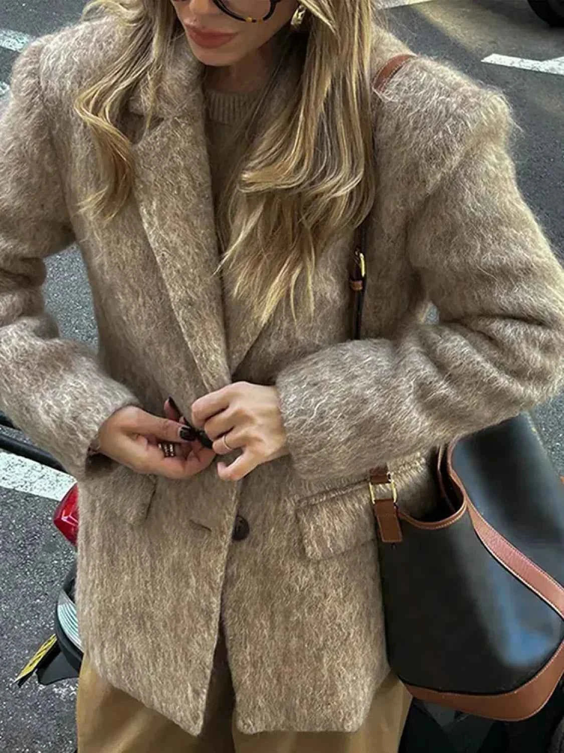 Vintage-inspirierter Woll-Übermantel mit Knopfleiste für zeitlosen Stil