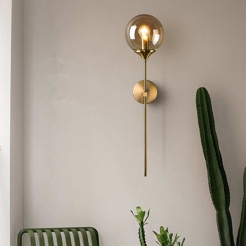 Mod moderne skandinavisch Wandlampe aus Glas – Zeitgenössischer minimalistischer und eleganter Stil