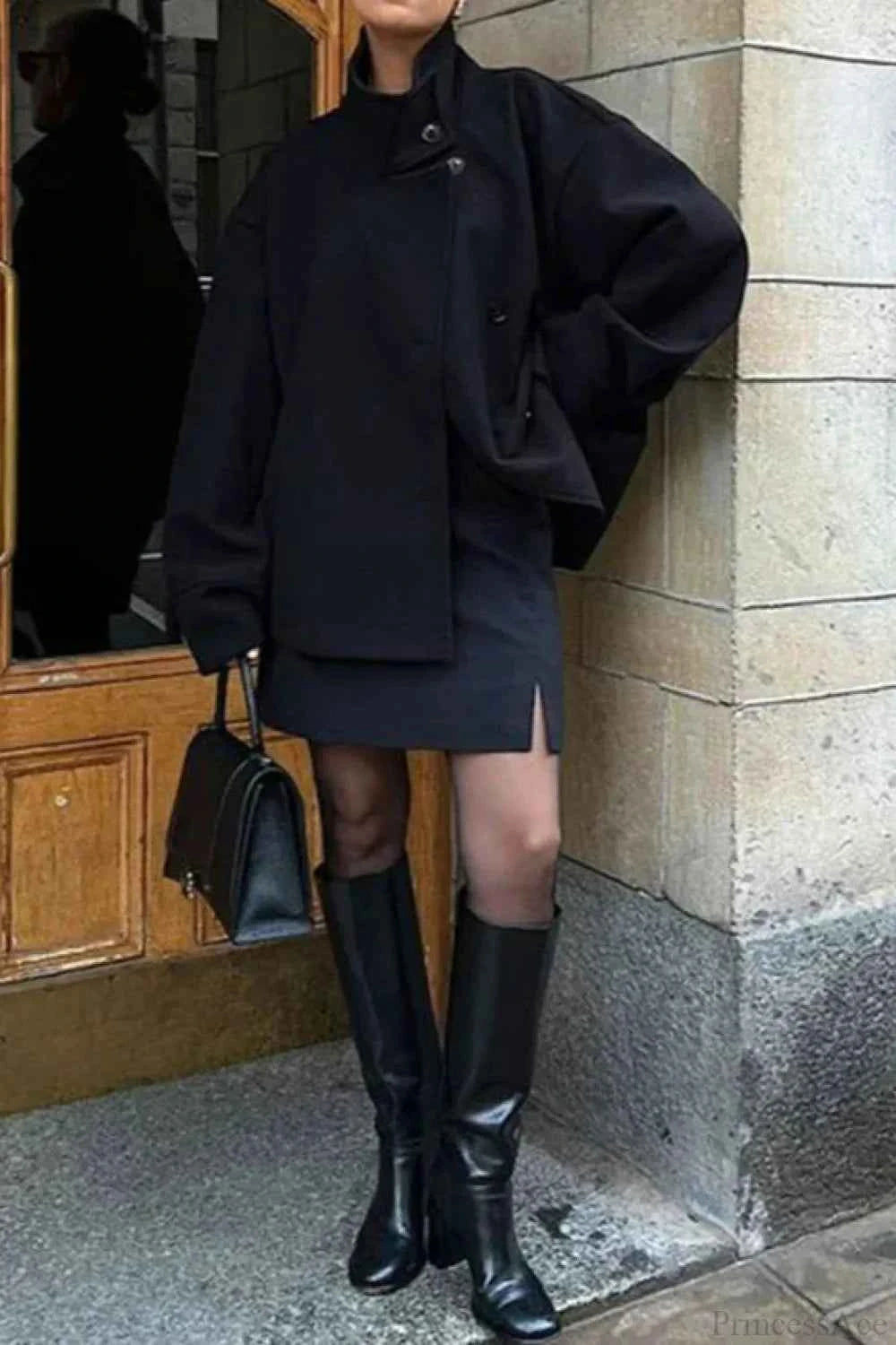 Lässige kurze Woll overcoat mit elegantem Reversdesign