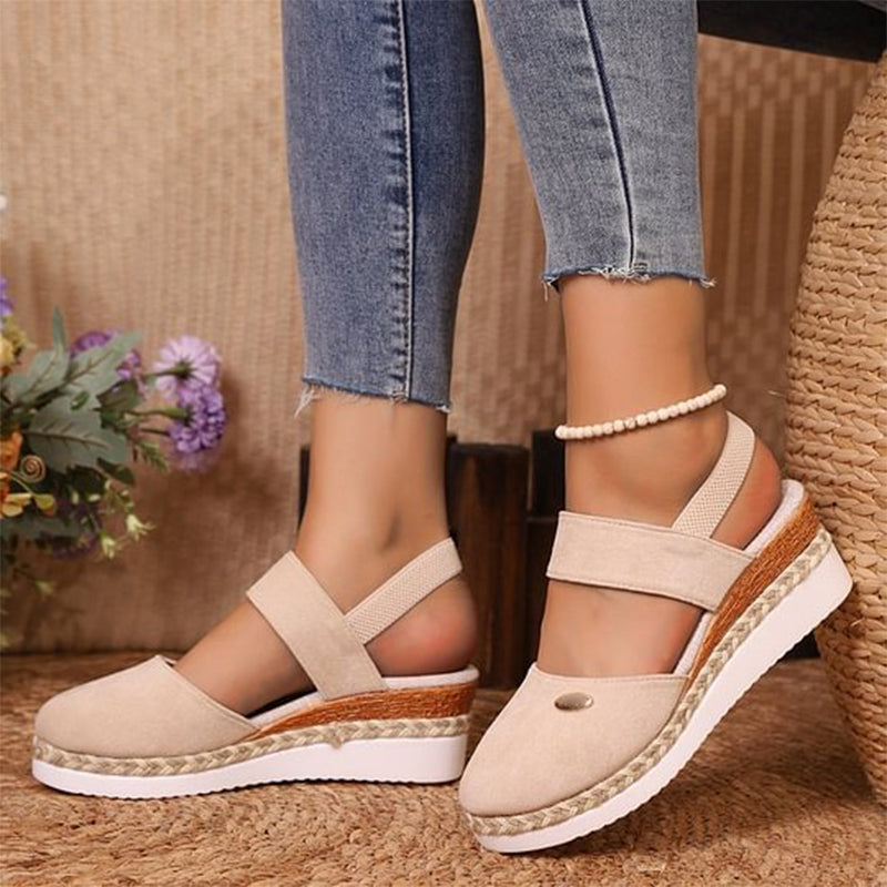 Elegante Riemchen-Sandalen mit bequemen Keilabsätzen