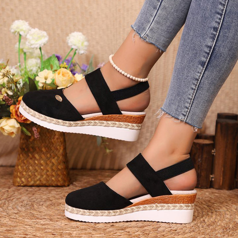 Elegante Riemchen-Sandalen mit bequemen Keilabsätzen