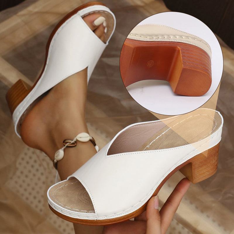 High Heels und Plattform-Sandaletten für einen eleganten Stil