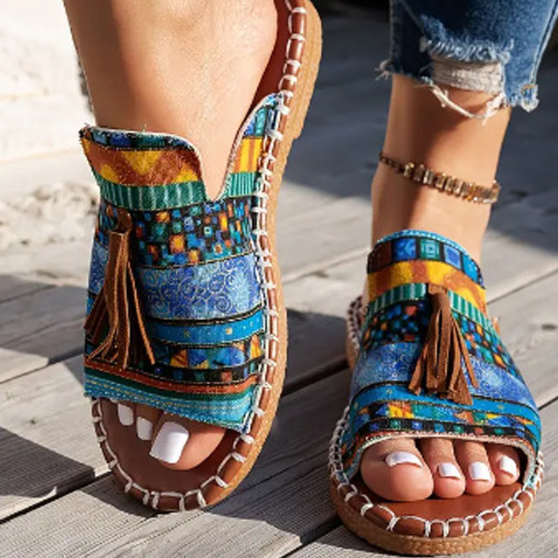 Trendige Schlittschuh-Sandalen mit Boho-Muster für Damen