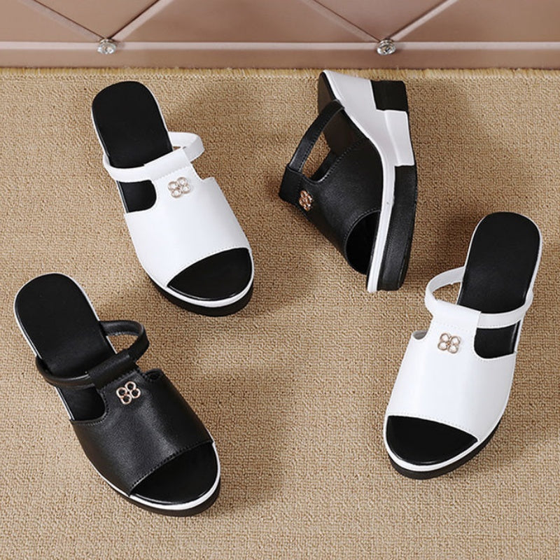 Trendige Plateau-Sandalen mit durchbrochenem Design für einen eleganten und bequemen Look