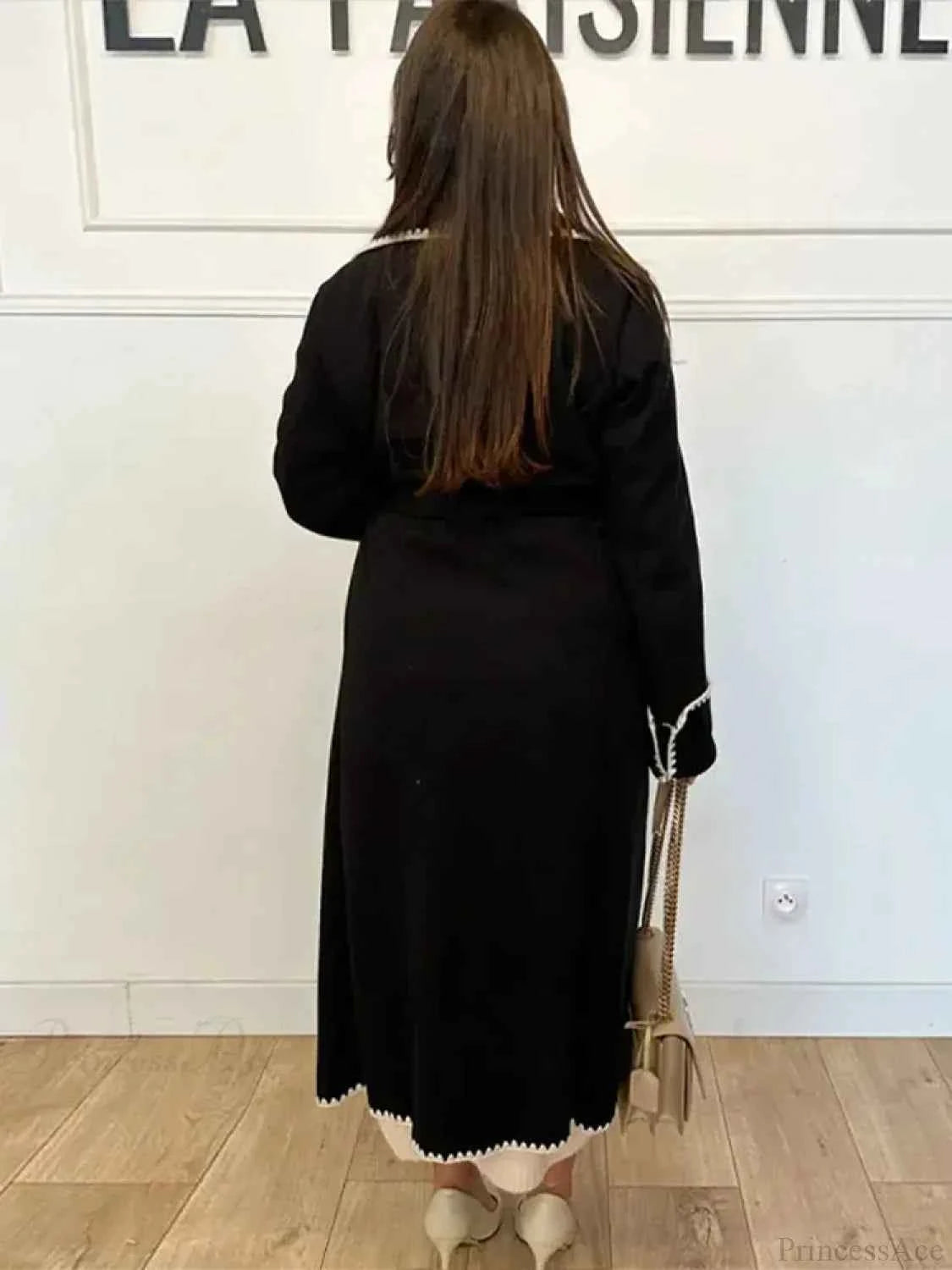 Vintage Woll-Mantel mit Aufnähern und Gürtel