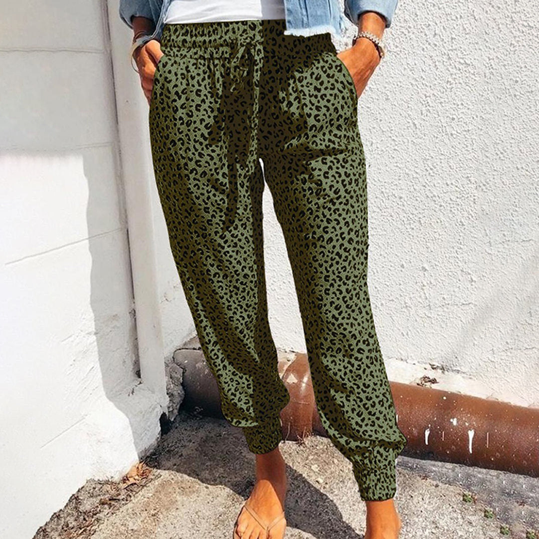 Xandra | Stilvolle Damenhose mit eleganten Leo-Print