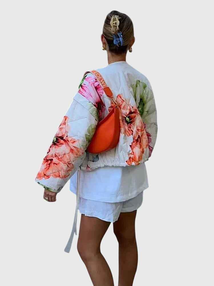 Cora | Elegante Blumenjacke für einen schicken, modernen Look
