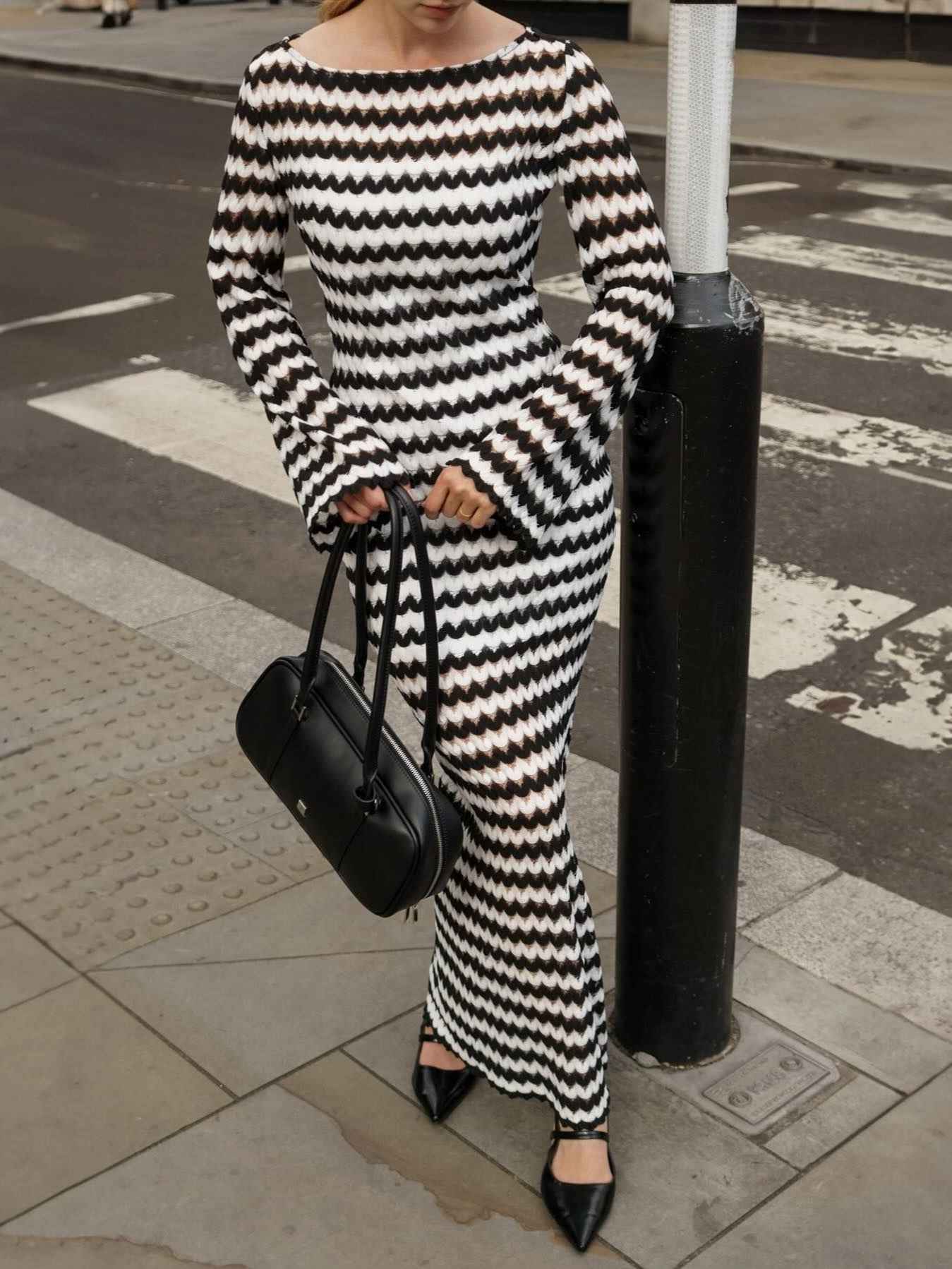 Elegantes ein- Schulter Strickwickelkleid mit stylischem Schlitz und Rundhalsausschnitt