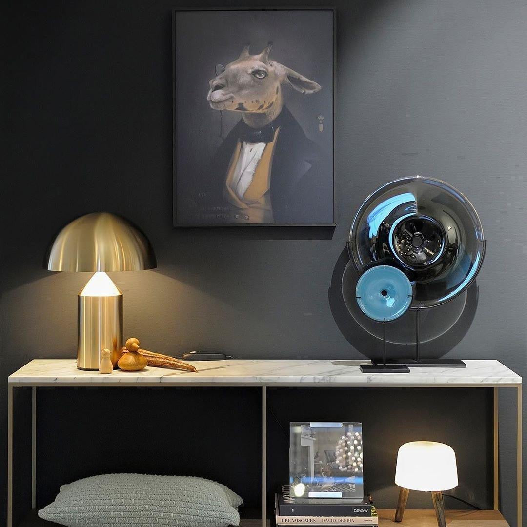 Moderne Tischlampe aus Metall – Langlebige Eleganz und energieeffiziente Beleuchtung
