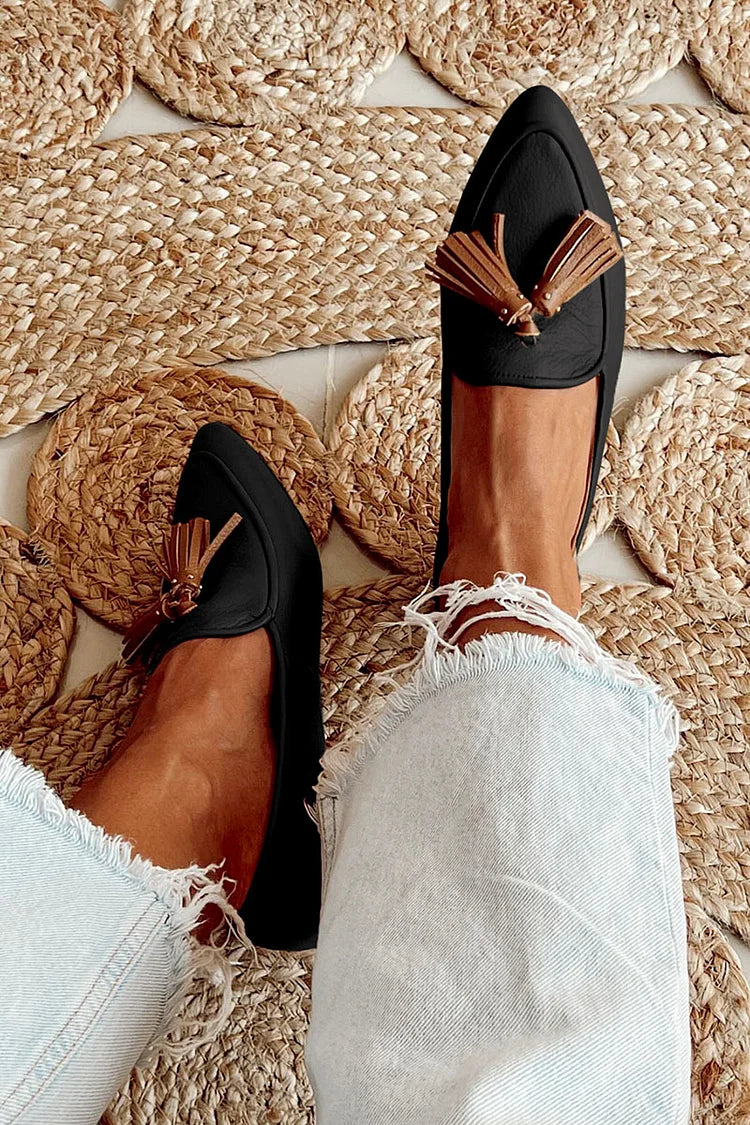 Luxuriöse spitz zulaufende Loafer mit Quasten