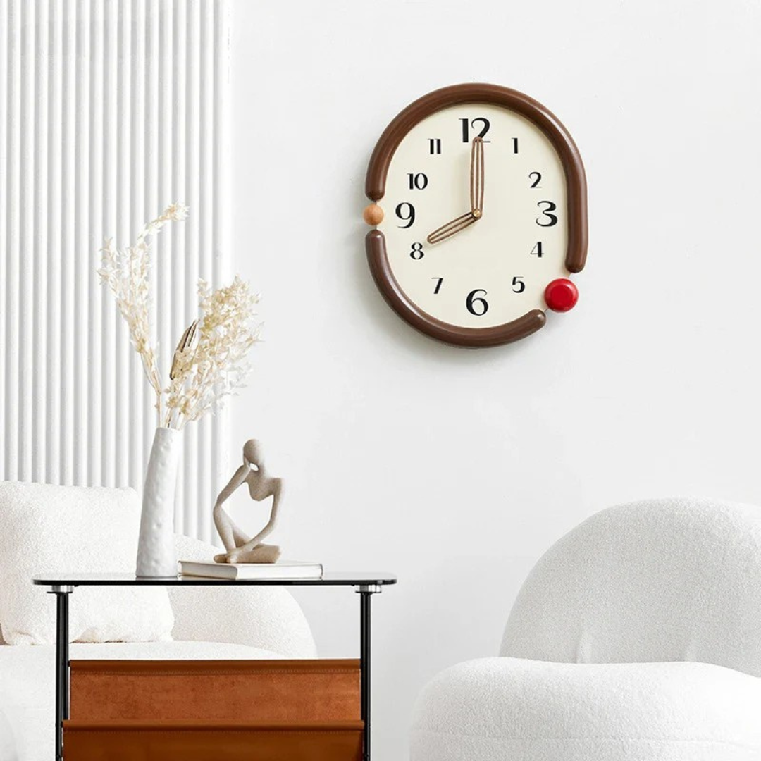 Horia - Elegante Luxus-Wanduhr für einen stilvollen Look