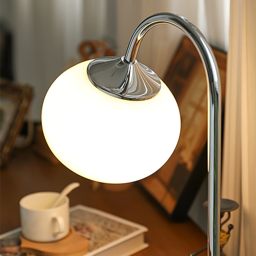 Moderne Designer-Tischlampe aus Glas, Metall, Eisen und Marmor – Elegante Dekoration