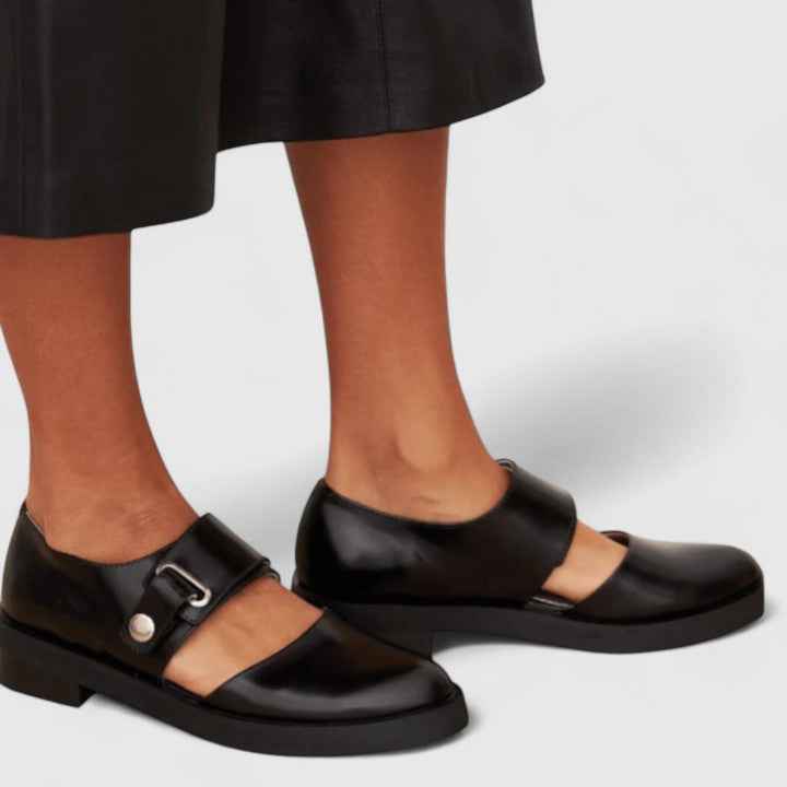 Schicke elegante Schuhe mit modernem Twist