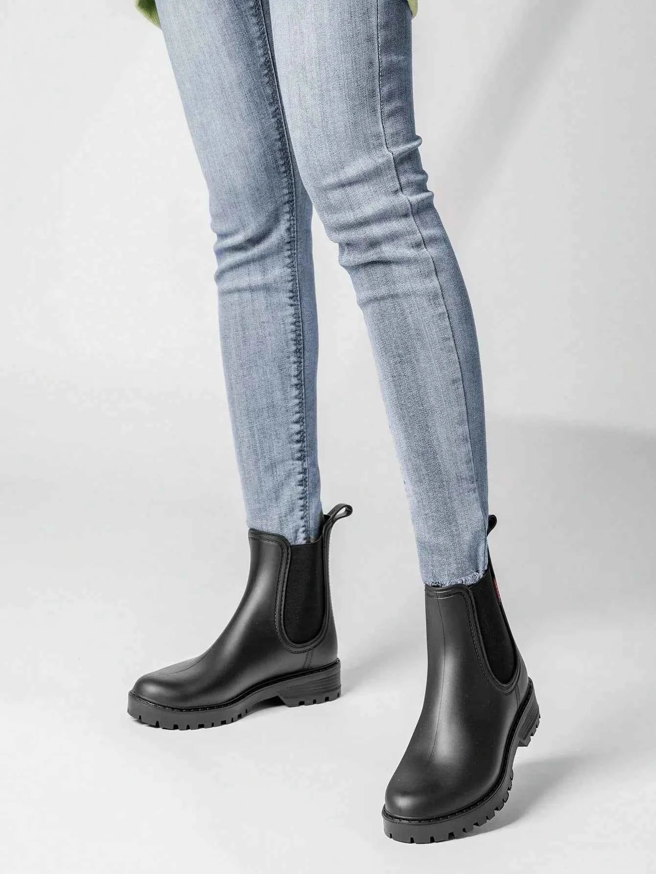 Eloura Storm Grace Stiefel – Eleganz und Schutz vor Stürmen
