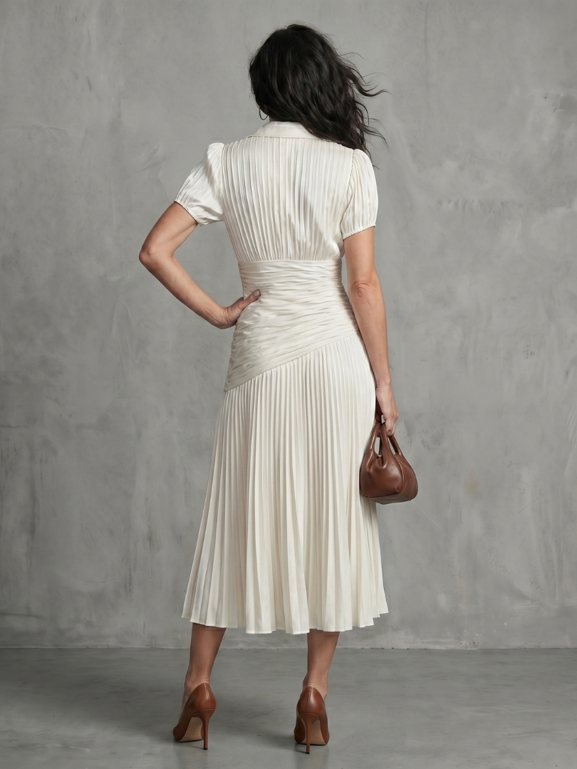 Theodora | Gestreiftes Midikleid mit plissierter Taille