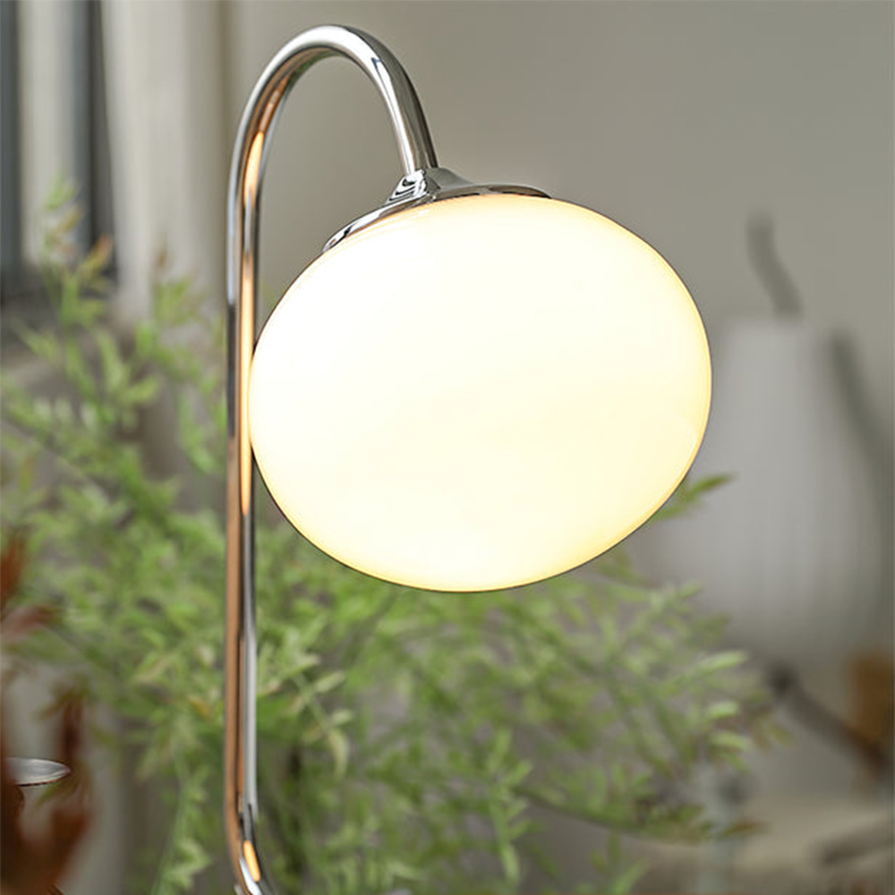 Moderne Designer-Tischlampe aus Glas, Metall, Eisen und Marmor – Elegante Dekoration