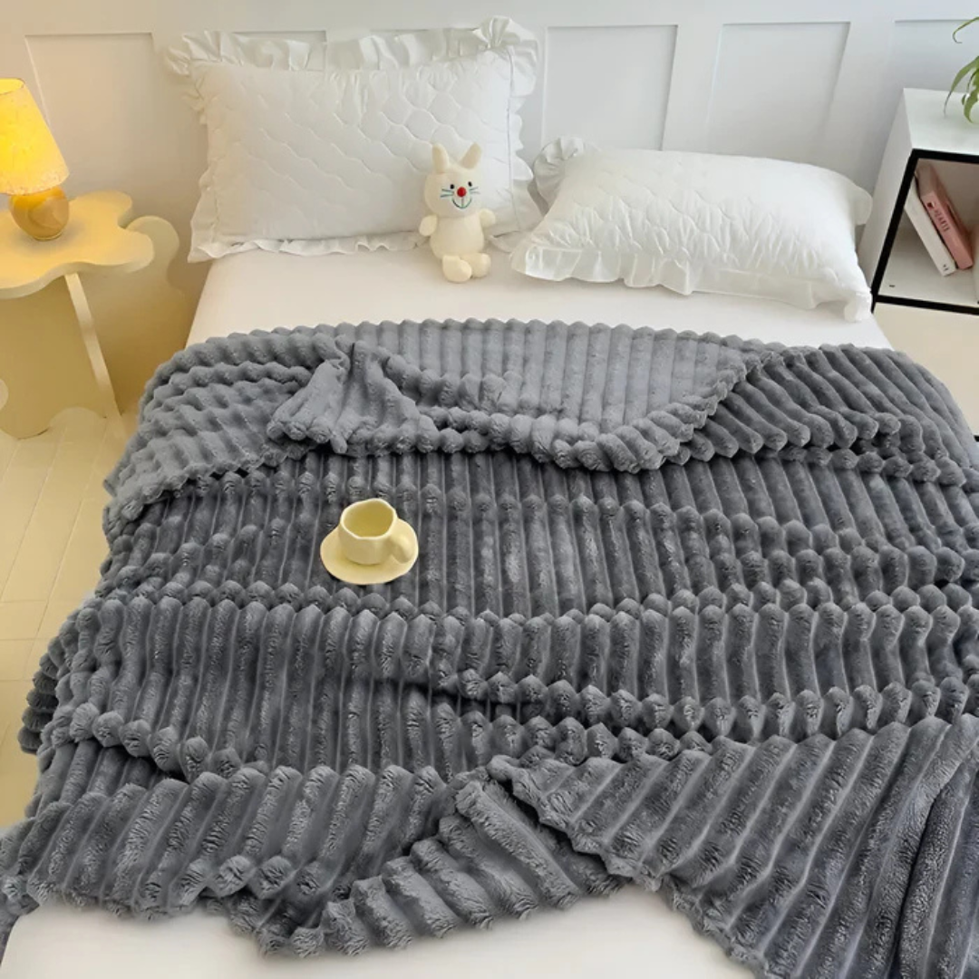Luxuriöses Plüsch-Tuch Cera – Weicher, eleganter Griff