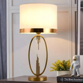 Elegant moderne LED-bordlampe til stemningsfuldt lys