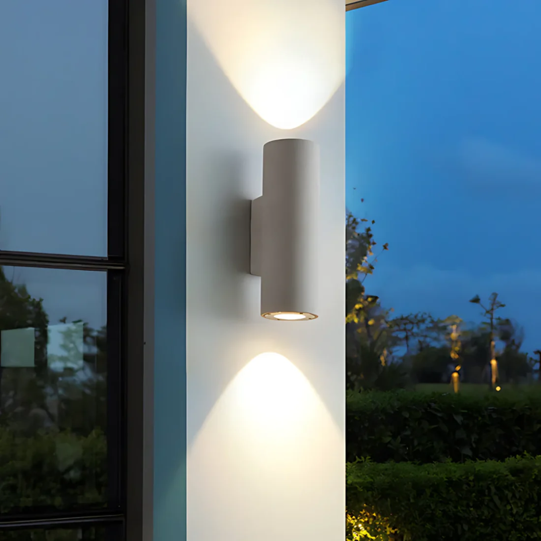 Kyklos - Elegante moderne Außenwandlampe für stilvolle Beleuchtung