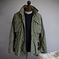 Robust militærstil jakke for et imponerende look
