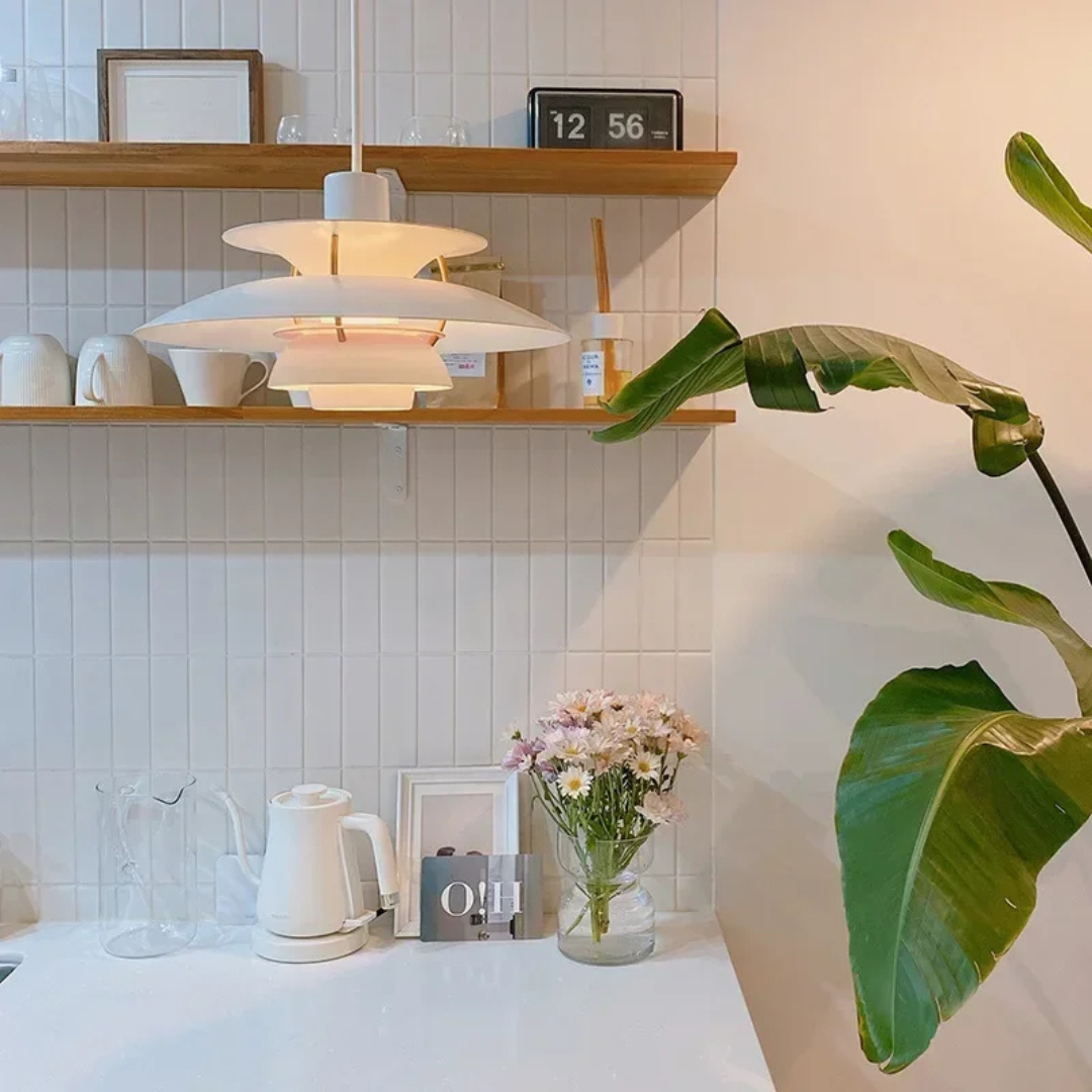 Olyth – Elegante Hängelampe für den Esstisch für einen bezaubernden stimmungsvollen Garten oder Wohnzimmer