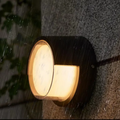 Lampada da parete esterna a risparmio energetico con sensore di movimento per maggiore sicurezza