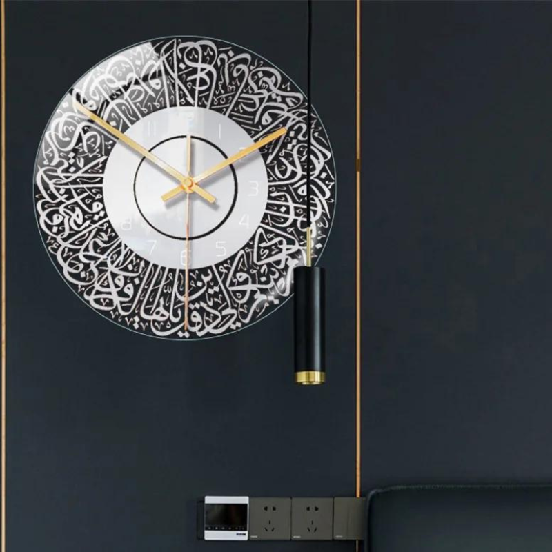 Elegeante islamische Acryl-Wanduhr – Perfekte Verschmelzung von Tradition und modernem Stil