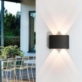 Energieffektiv LED væglampe til indendørs og udendørs i moderne design