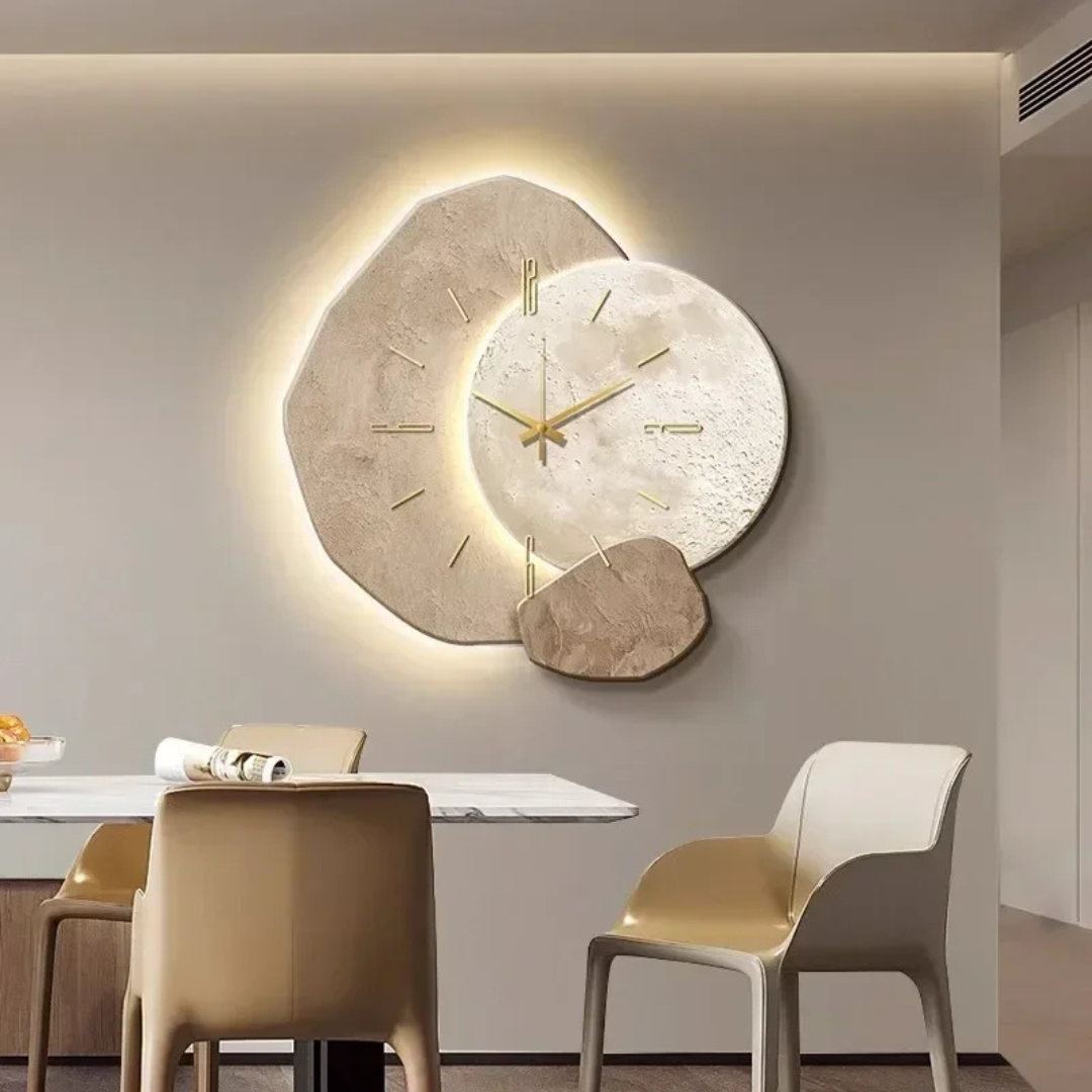 Holz-Wanduhr mit LED - Natürliches & Stilles Design