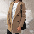 Eleganter moderner und ultra bequemer Wintermantel