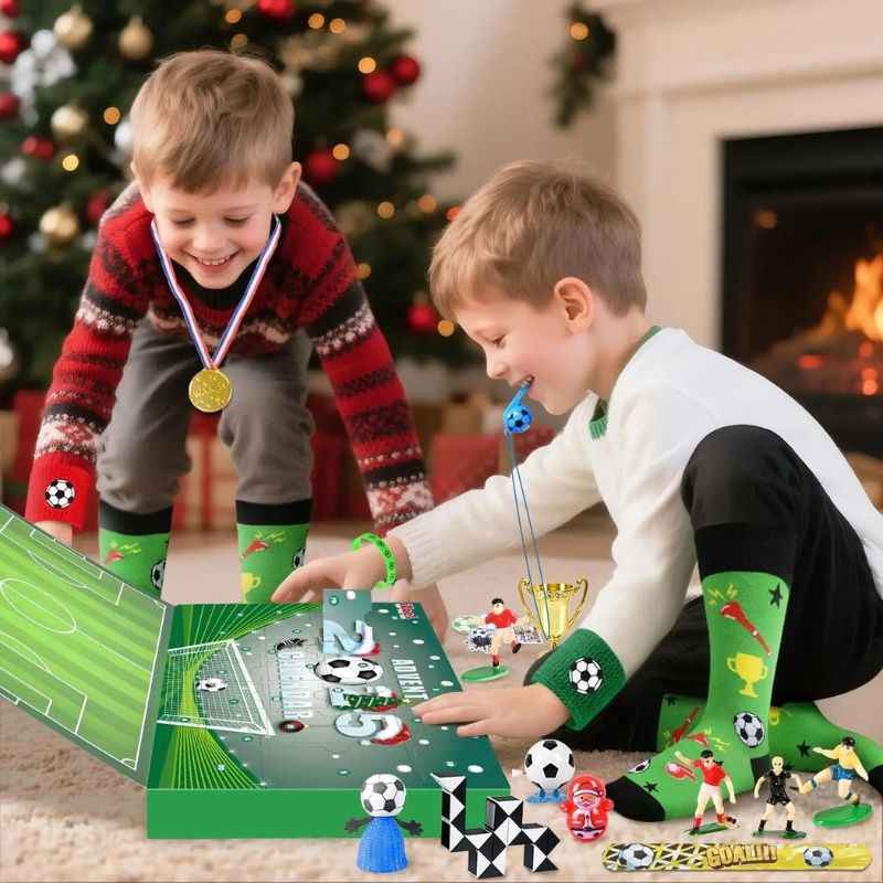 GiftKick – Fußball Adventskalender mit Weihnachtsspielzeug & Geschenkidee für Fußballliebhaber