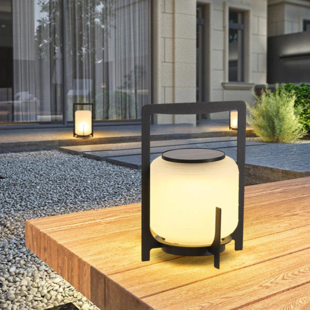 Solis - Effiziente und Energiesparende Solar-Gartenlampe für eine Gemütliche Außenbereich