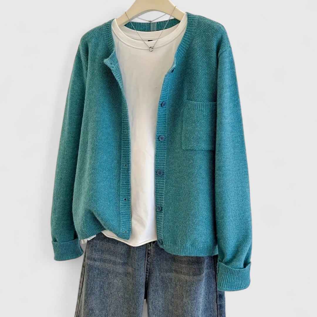 Clara - Eleganter lässiger Cardigan mit Knöpfen