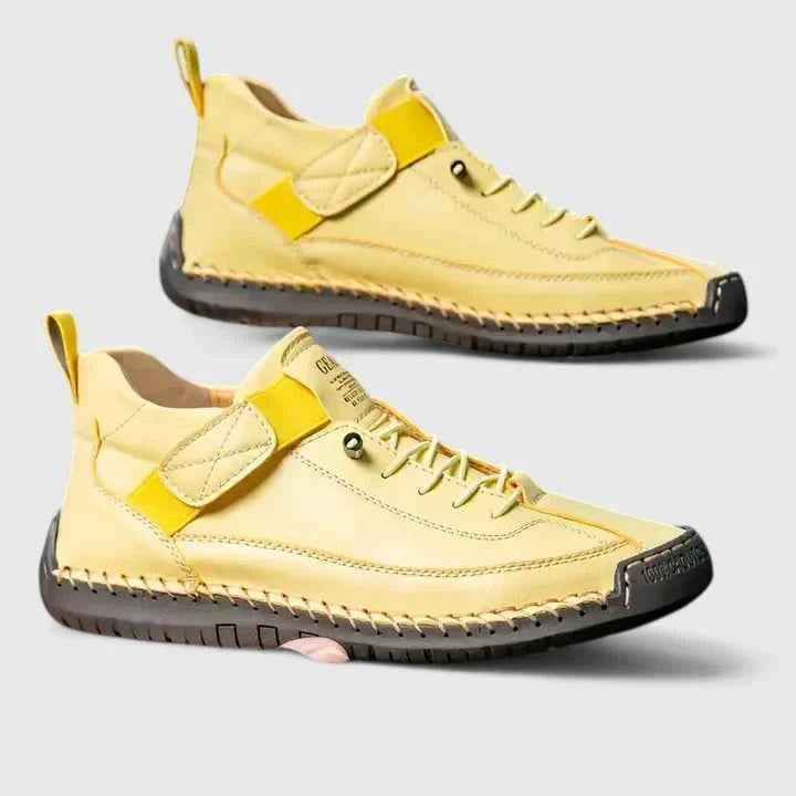 Orthopädische Sneaker aus leichtem Material für ganztägigen Komfort und Halt