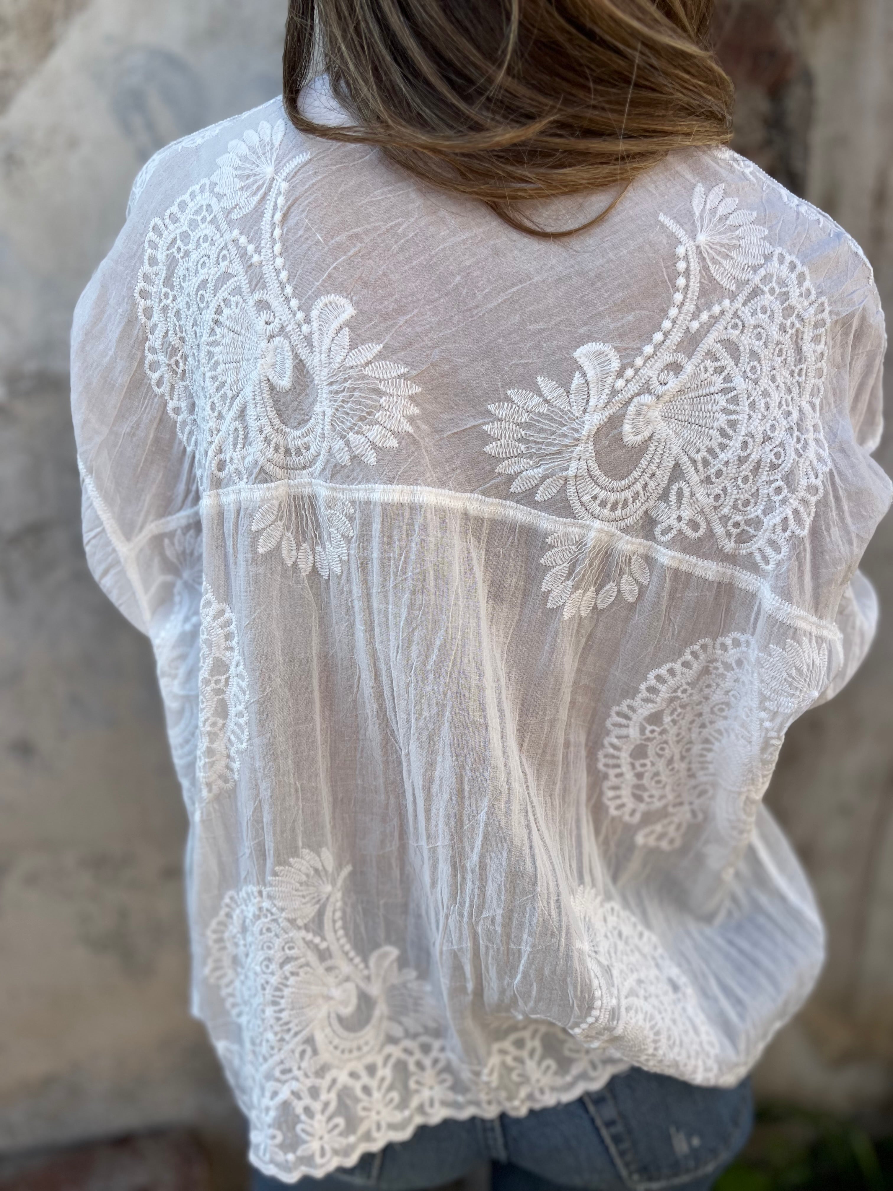 Savannah – Eleganter bestickter Langarm-Cardigan für einen stilvollen Look